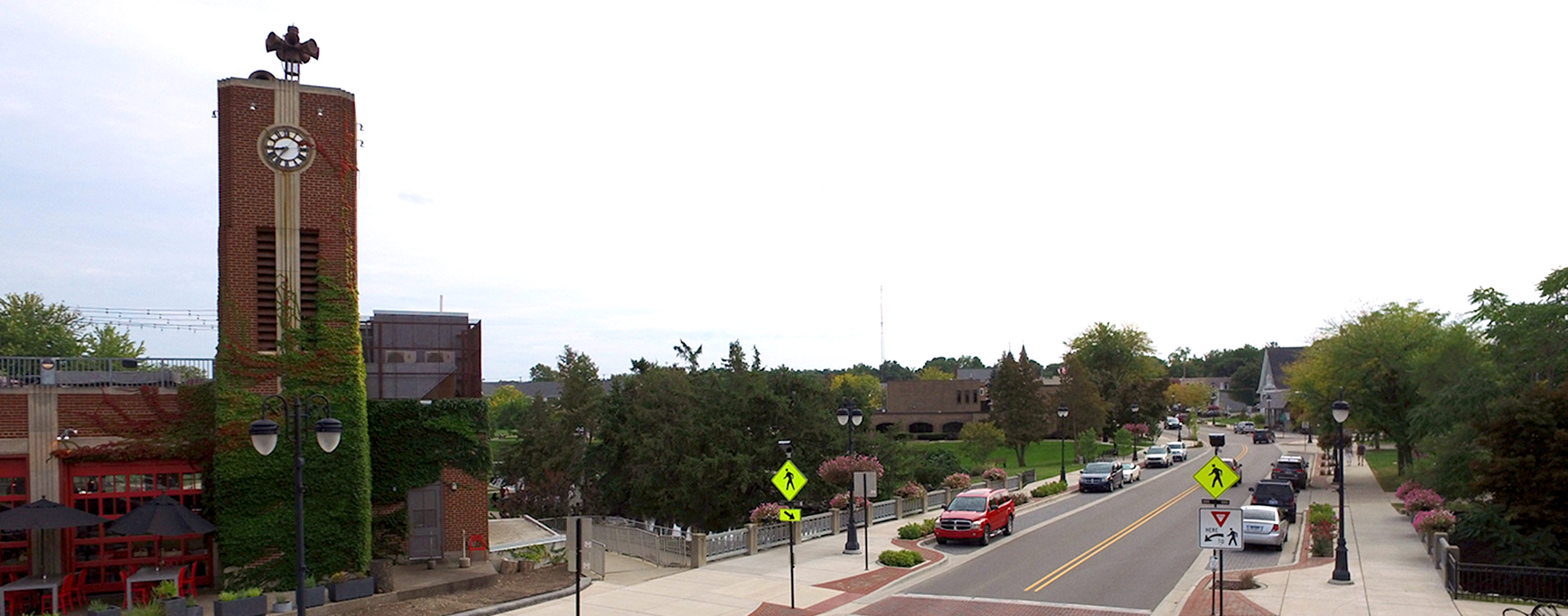 Fenton, Michigan’s downtown streetscape and road rehabilitation project, led by OHM Advisors, addressed both pedestrian and parking needs.