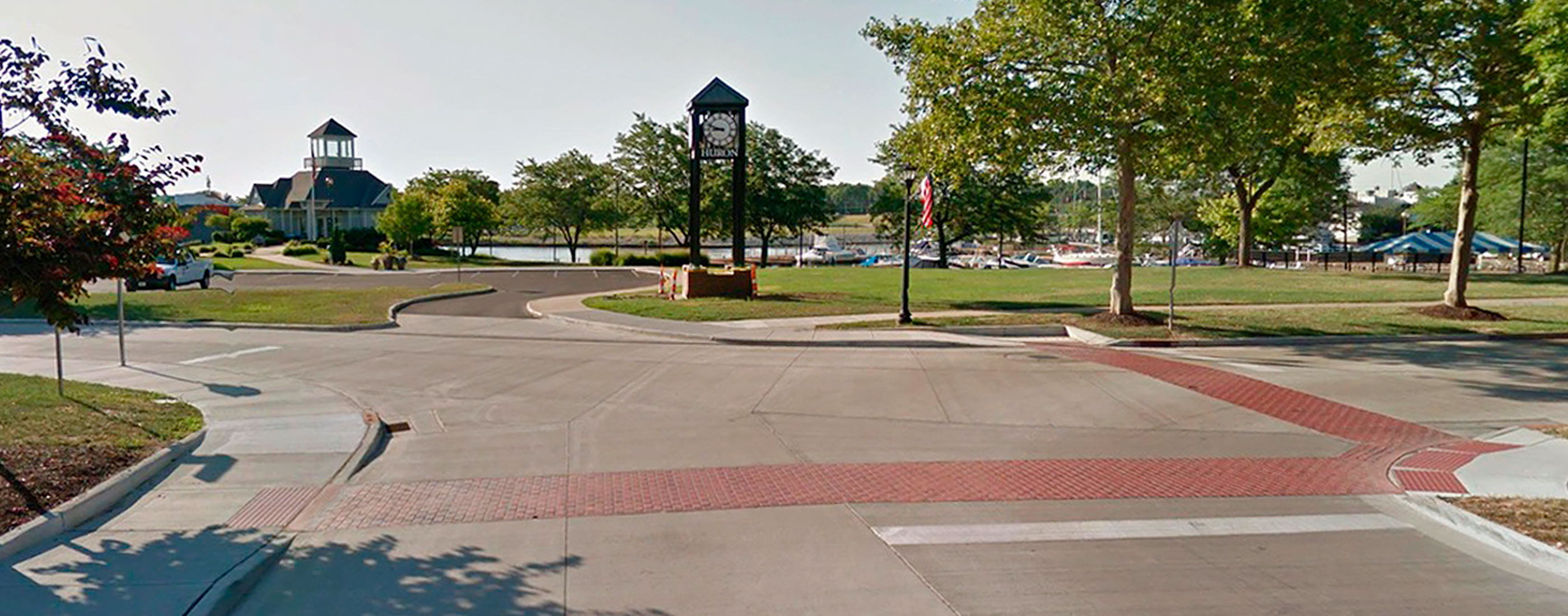 Huron, Ohio’s updated streetscape by OHM Advisors includes wider sidewalks and aesthetic street lighting.