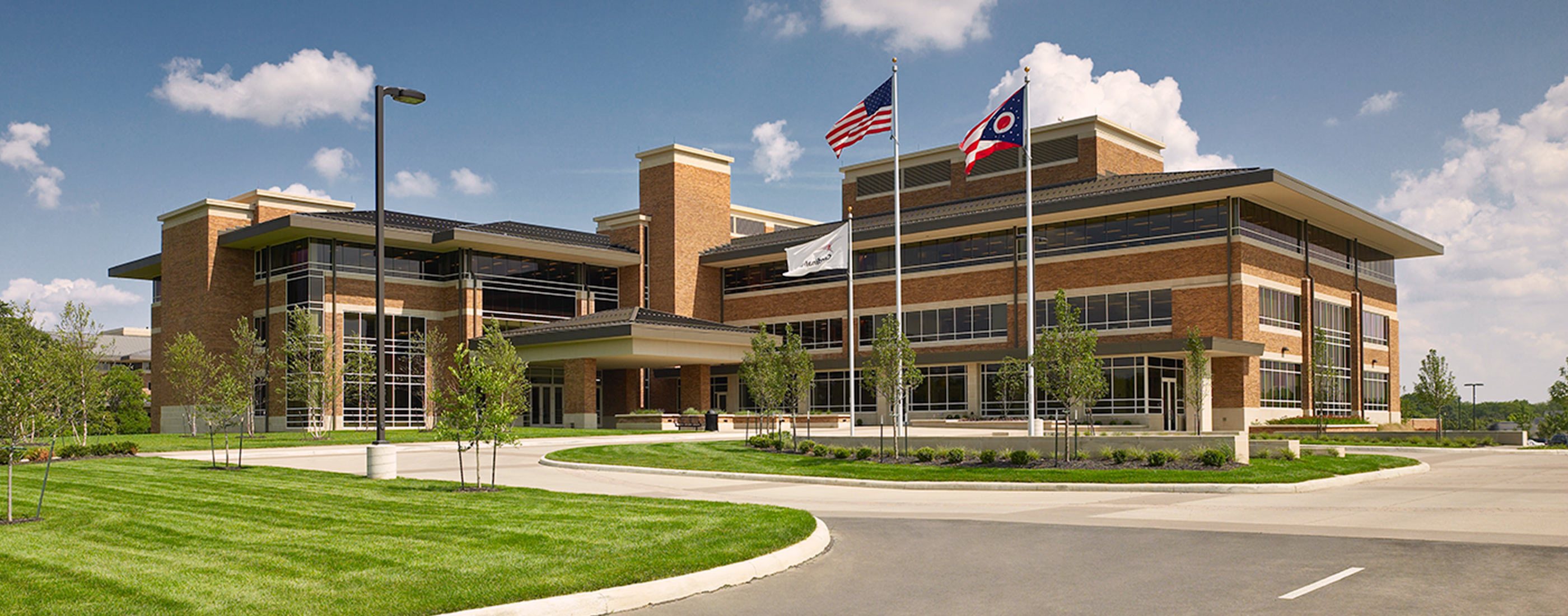 Front of 250,000 square foot office building on Cardinal's corporate campus.