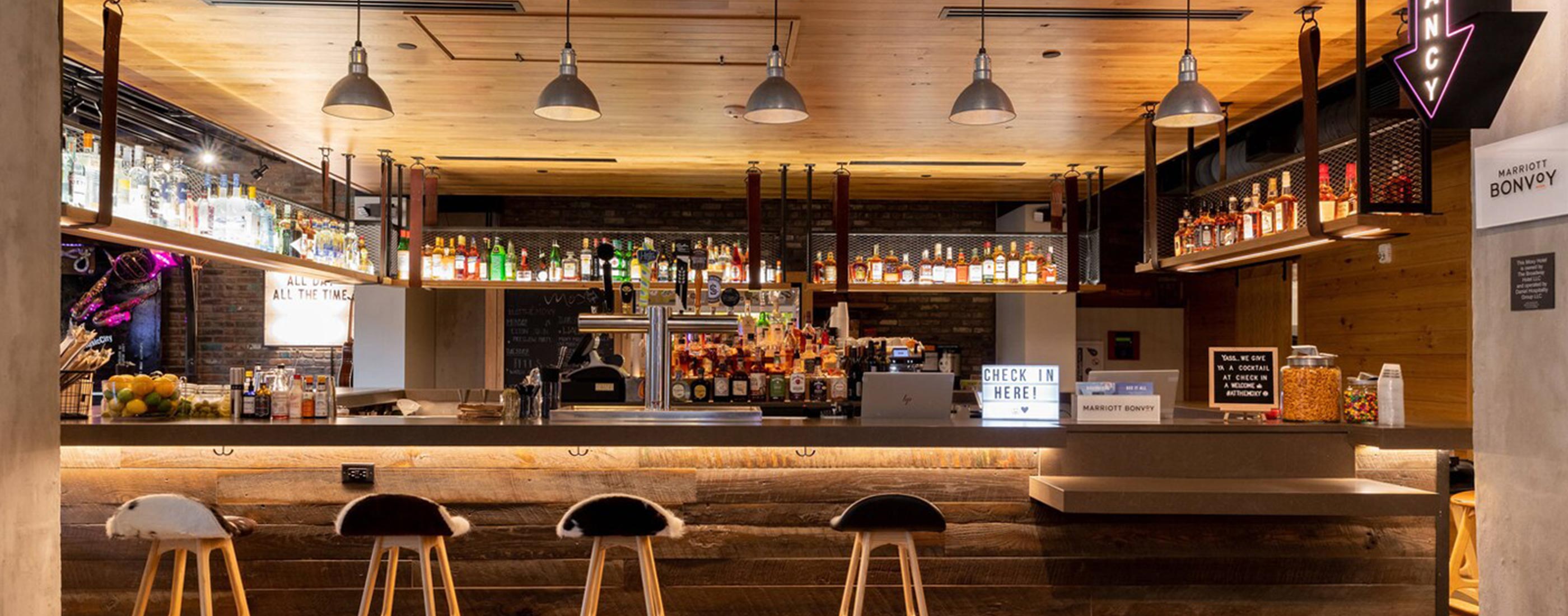 Moxy Hotel bar image