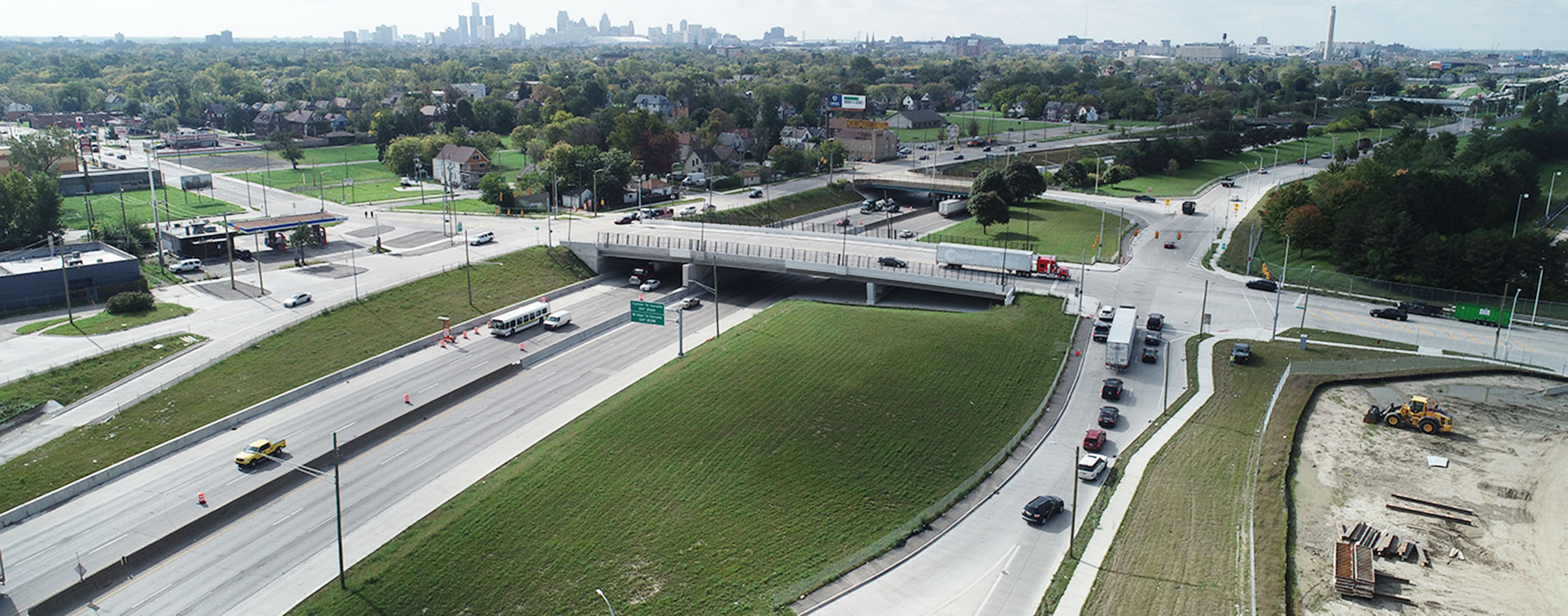 Mt. Elliott Road over NB and SB I-94 in Detroit, MI