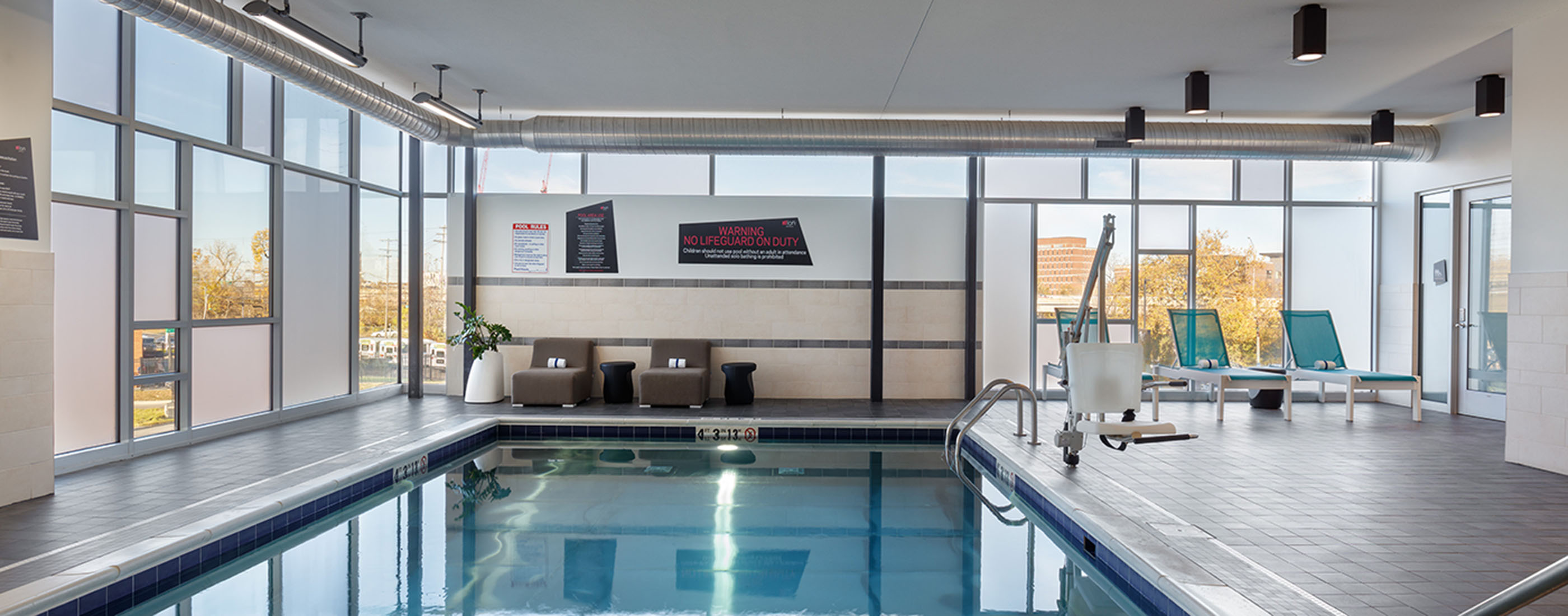 Aloft Hotel indoor pool