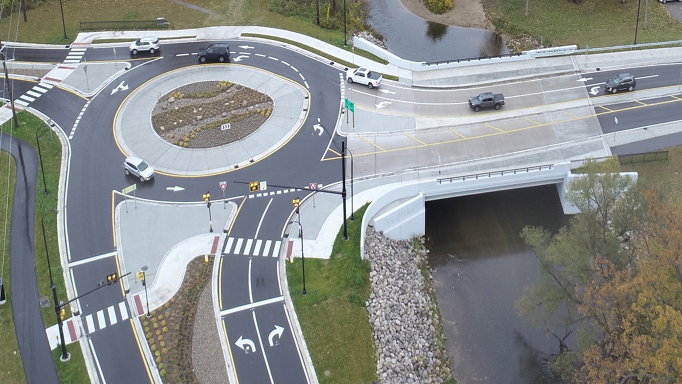 Roundabout and bridge in Michigan