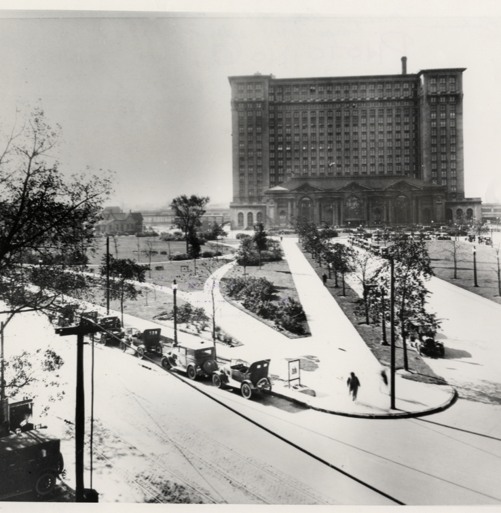 Historic image of Roosevelt Park with Central Station in the background