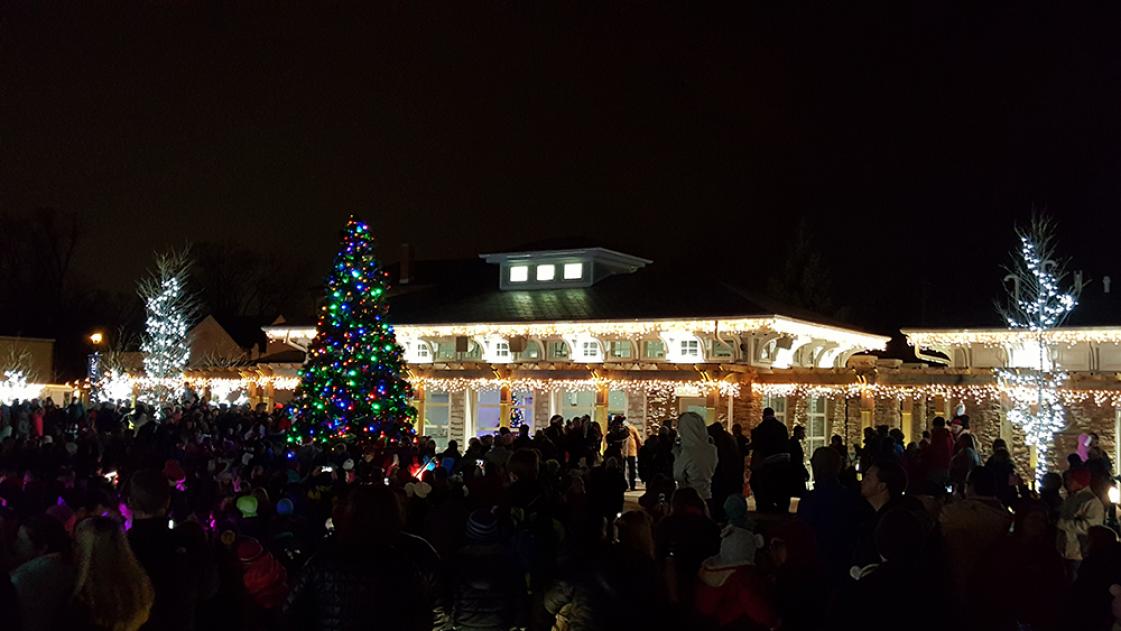 Tree lighting at Ohio’s Hilliard Station Park.