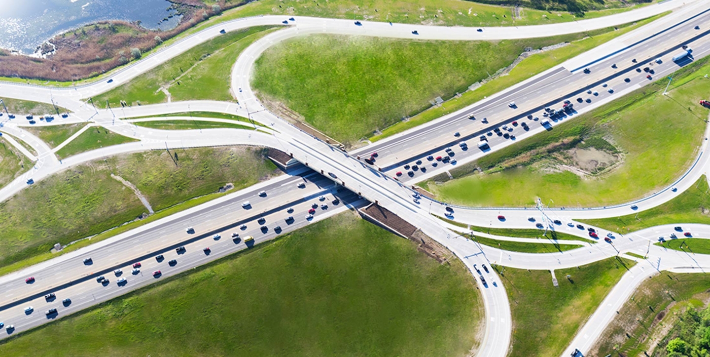 The Diverging Diamond Interchange located at Auburn Hills, MI’s I-75 and University Drive improves traffic flow and safety.