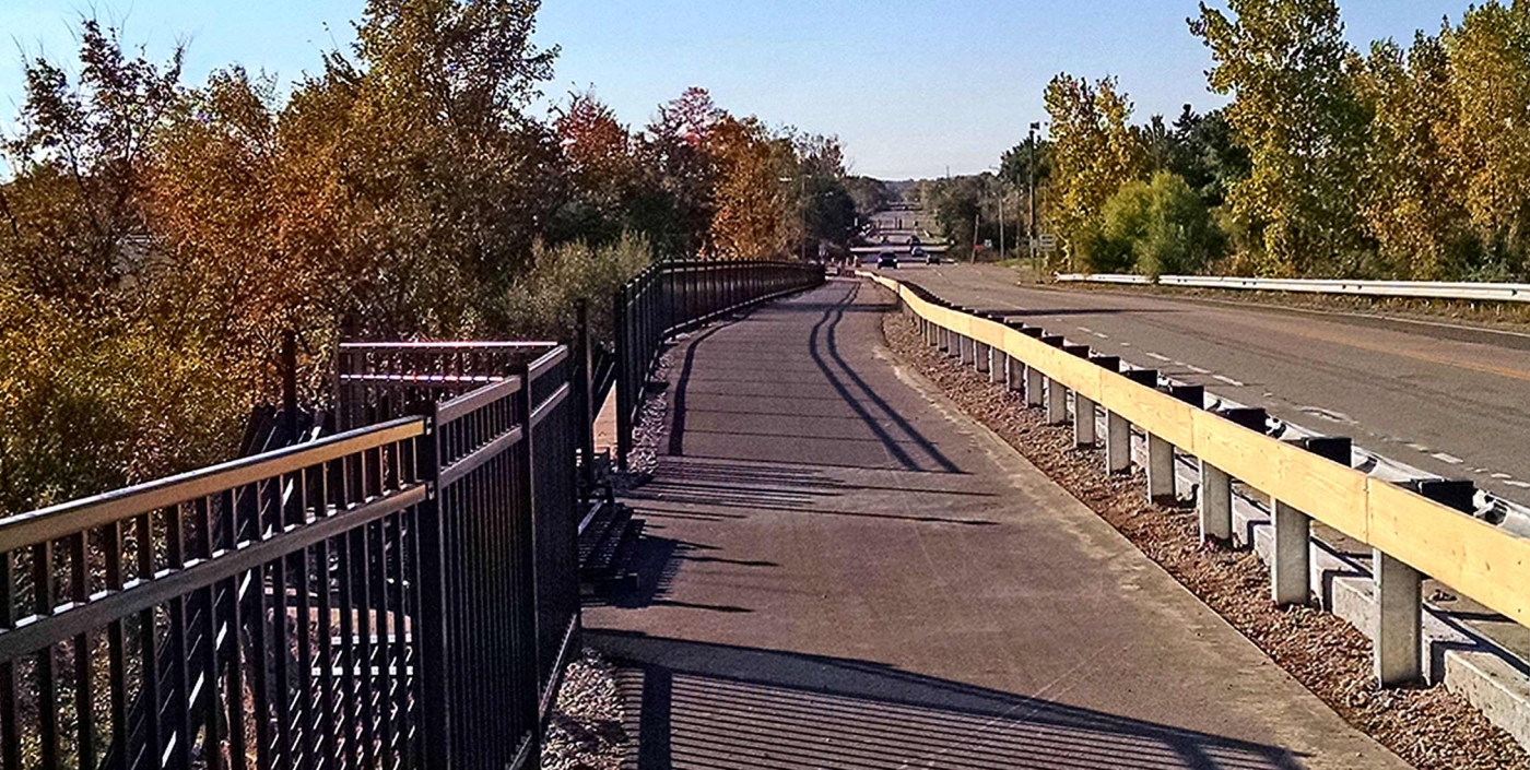 The new Novi Metro Connector Trail, created by OHM Advisors, provides safer traveling pathways for bicyclists and pedestrians.