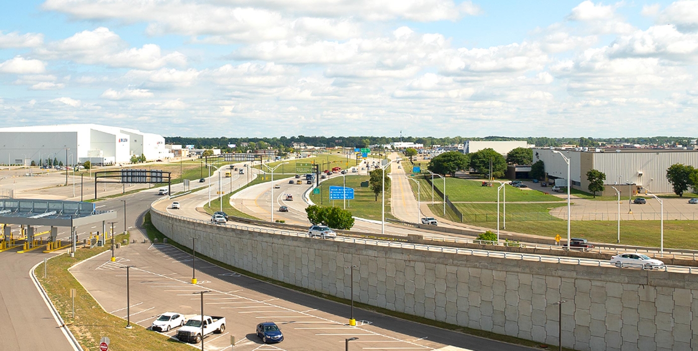 An overhead view of the improved entrance at The Detroit Metropolitan Airport.