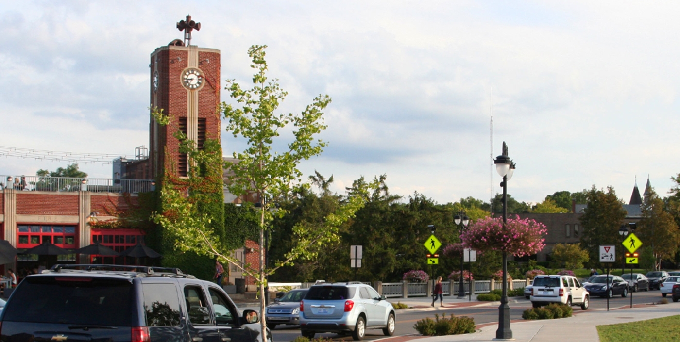 Fenton, Michigan’s downtown streetscape and road rehabilitation project, led by OHM Advisors, addressed both pedestrian and parking needs.