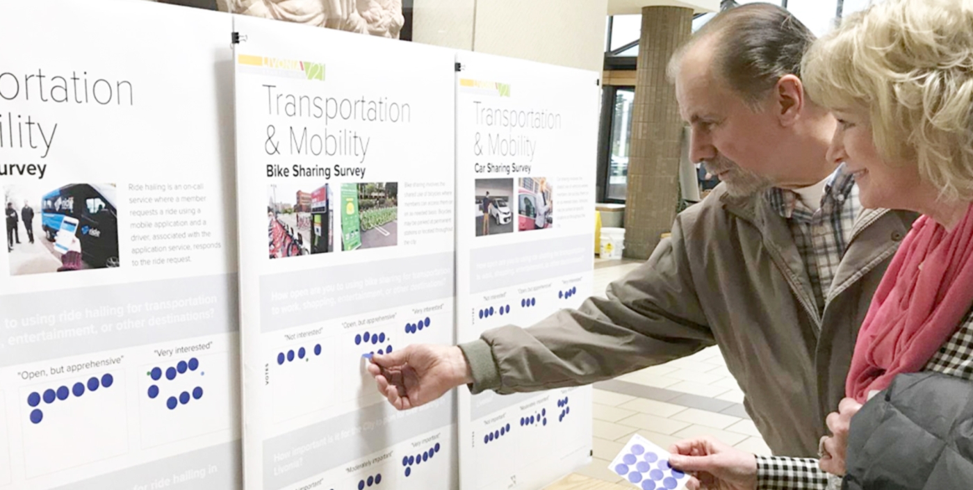 Man giving input on Livonia Master Plan