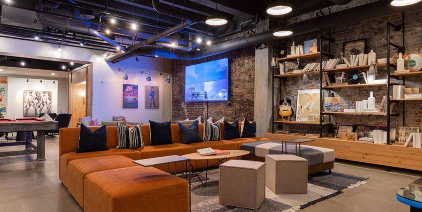 Moxy Hotel lobby image