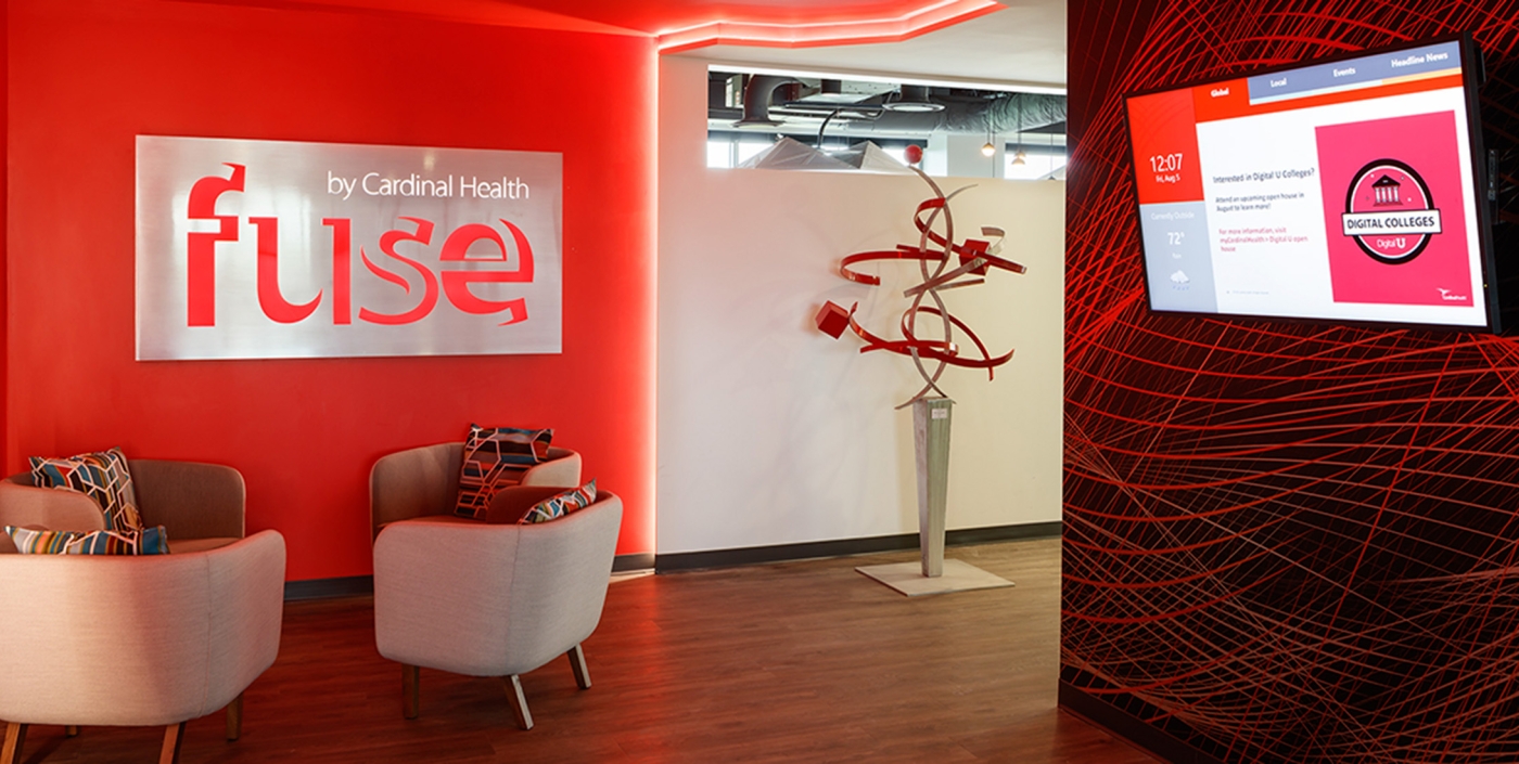 Informal teaming space at the Fuse Innovation Center.