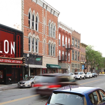 Avalon Theater Marysville daytime street view 