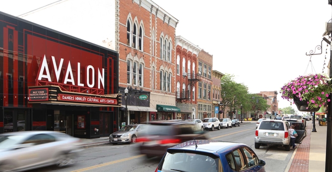 Avalon Theater Marysville daytime street view 