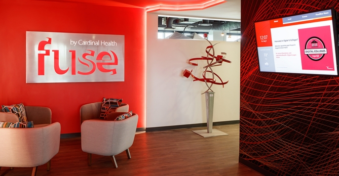 Informal teaming space at the Fuse Innovation Center.